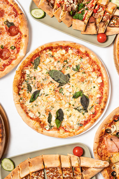 Gourmet Pizza Options Including Vegetarian and Vegan Pizzas